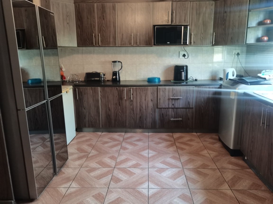 3 Bedroom Property for Sale in Kwazakhele Eastern Cape